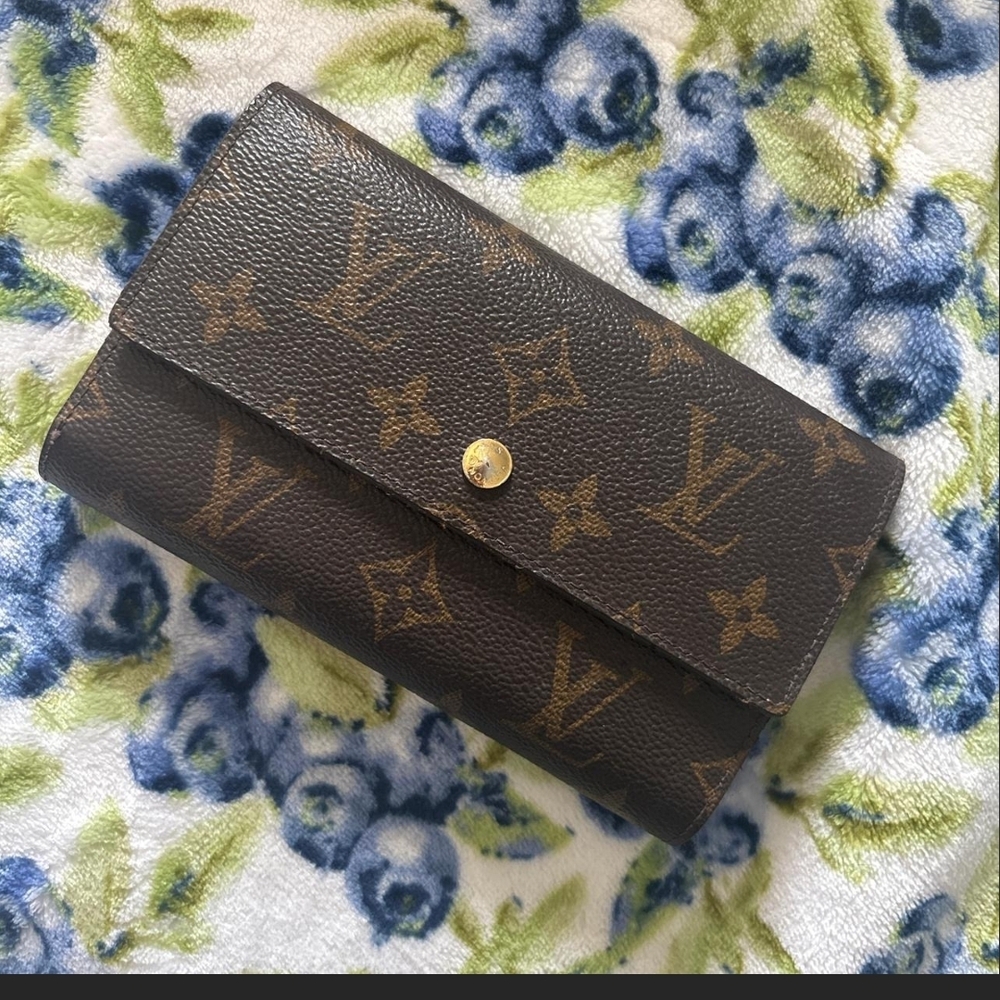 Louis Vuitton Brown Monogram Women's Wallet